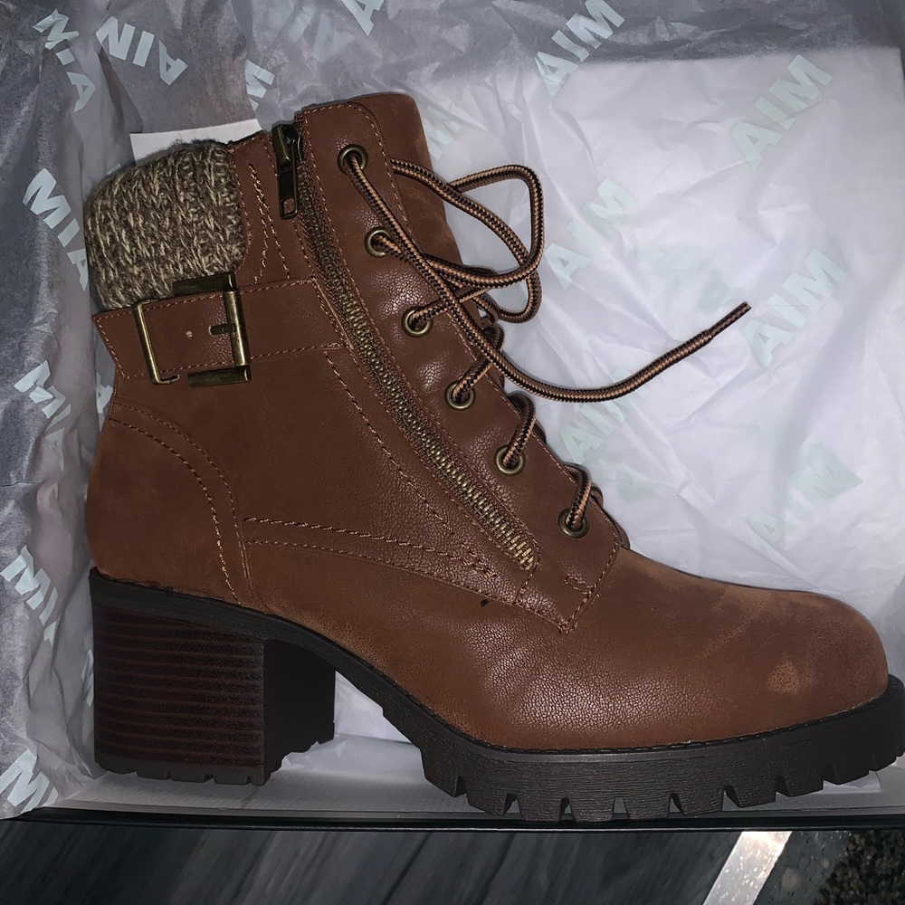 Lace up boots size 10